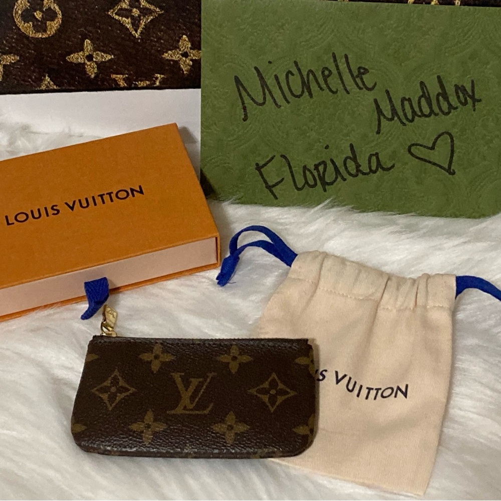 ❌SOLD❌ Louis Vuitton Coin / Key Pouch